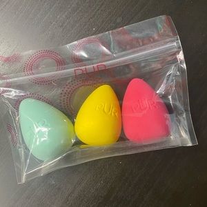 Pur makeup sponges